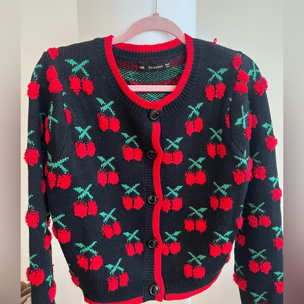 Hesperus red cherry sweater!! 🍒